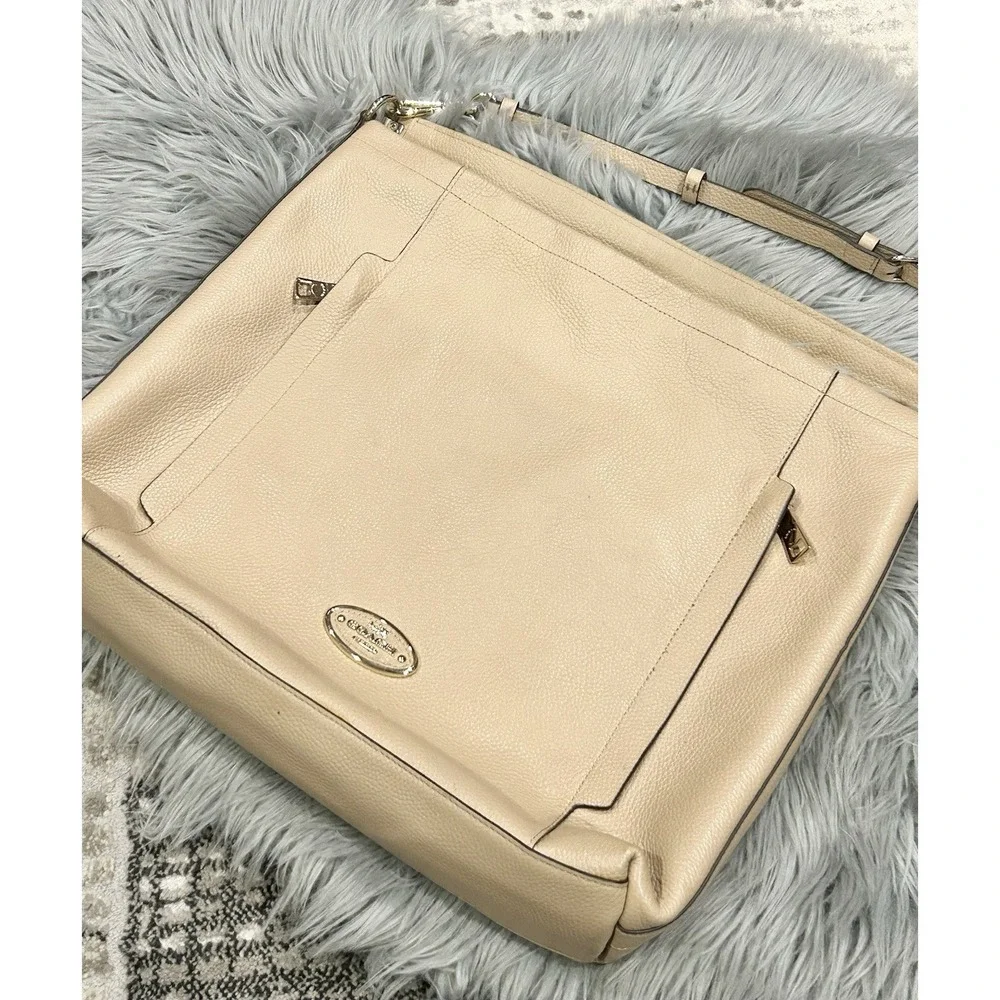 COACH Scout Hobo Tan Pebbled Leather Convertible Shoulder Bag Approx‎ 14
